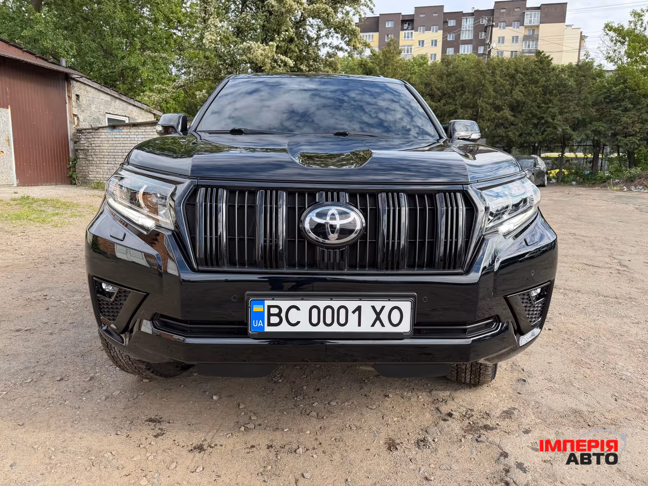Toyota Land Cruiser Prado - фото 1