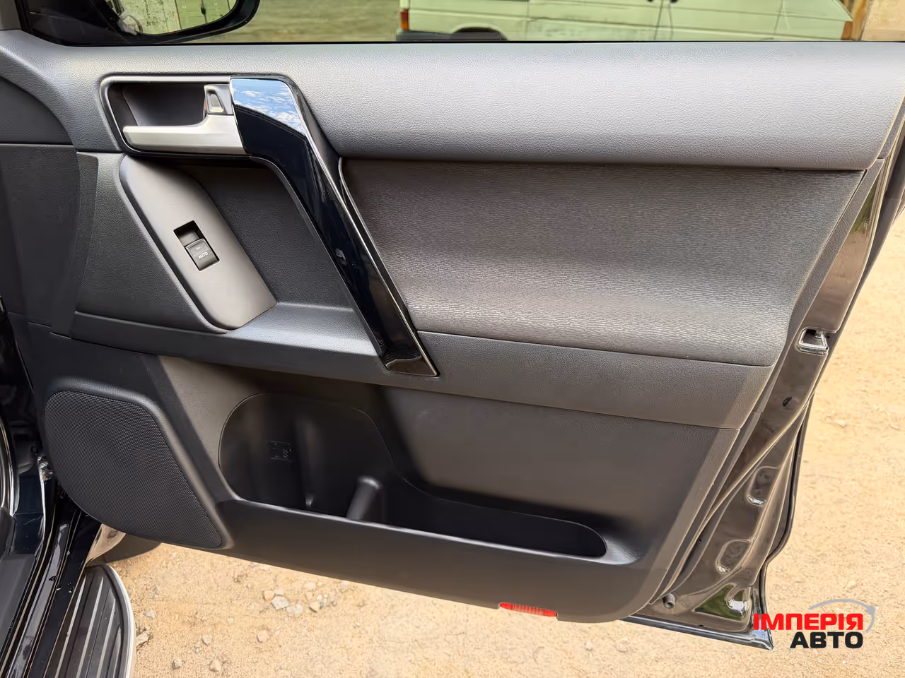 Toyota Land Cruiser Prado - фото 36