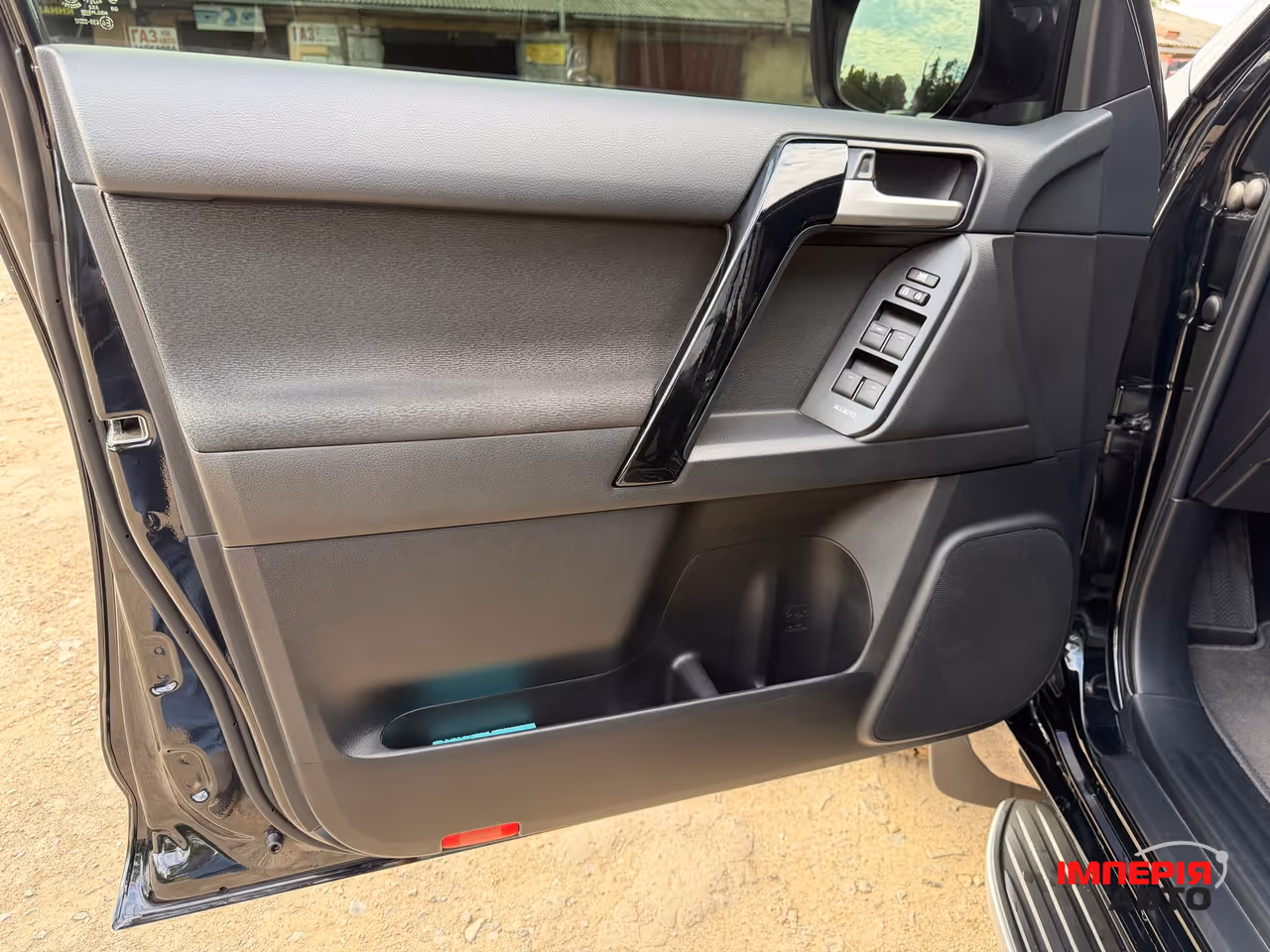 Toyota Land Cruiser Prado - фото 16