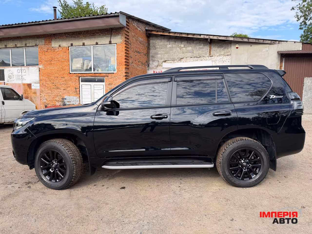 Toyota Land Cruiser Prado - фото 7