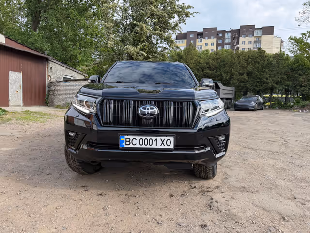 Toyota Land Cruiser Prado - фото 3