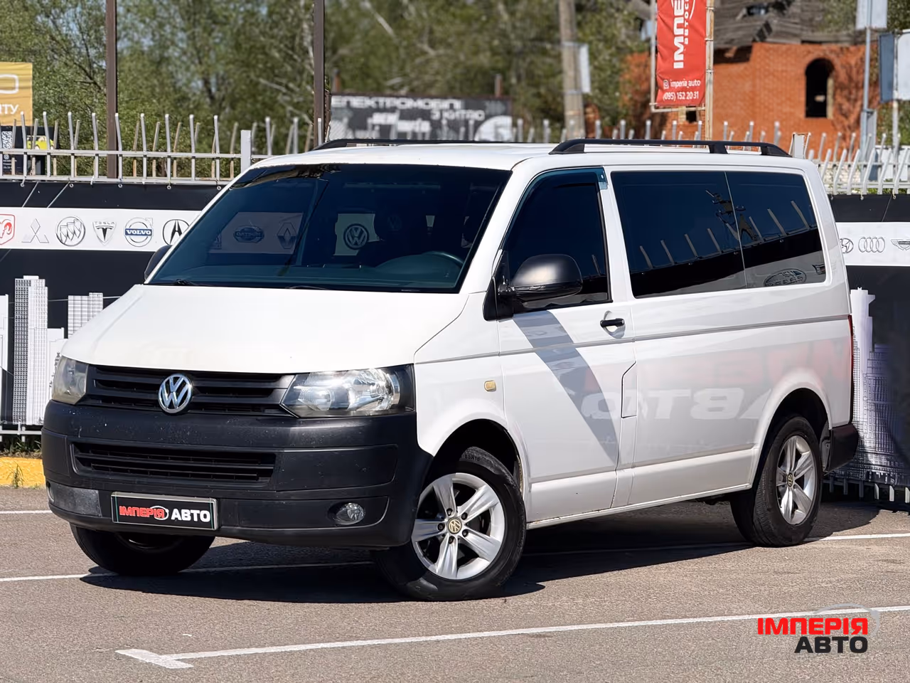 Volkswagen Transporter - фото 4