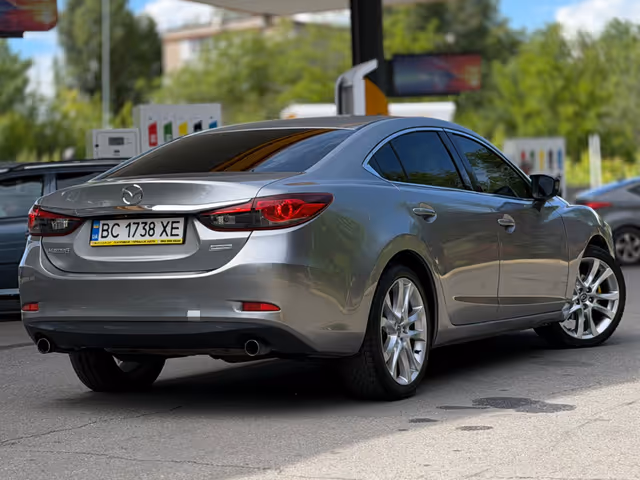 Mazda 6 - фото 5