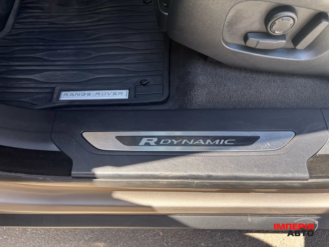 Land Rover Range Rover Velar - фото 10