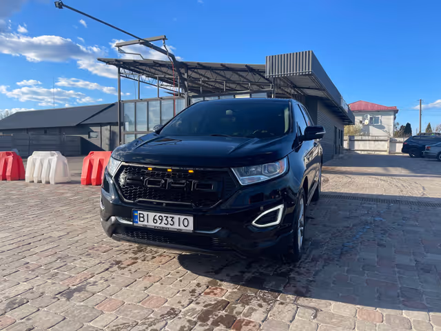 Ford Edge - фото 1