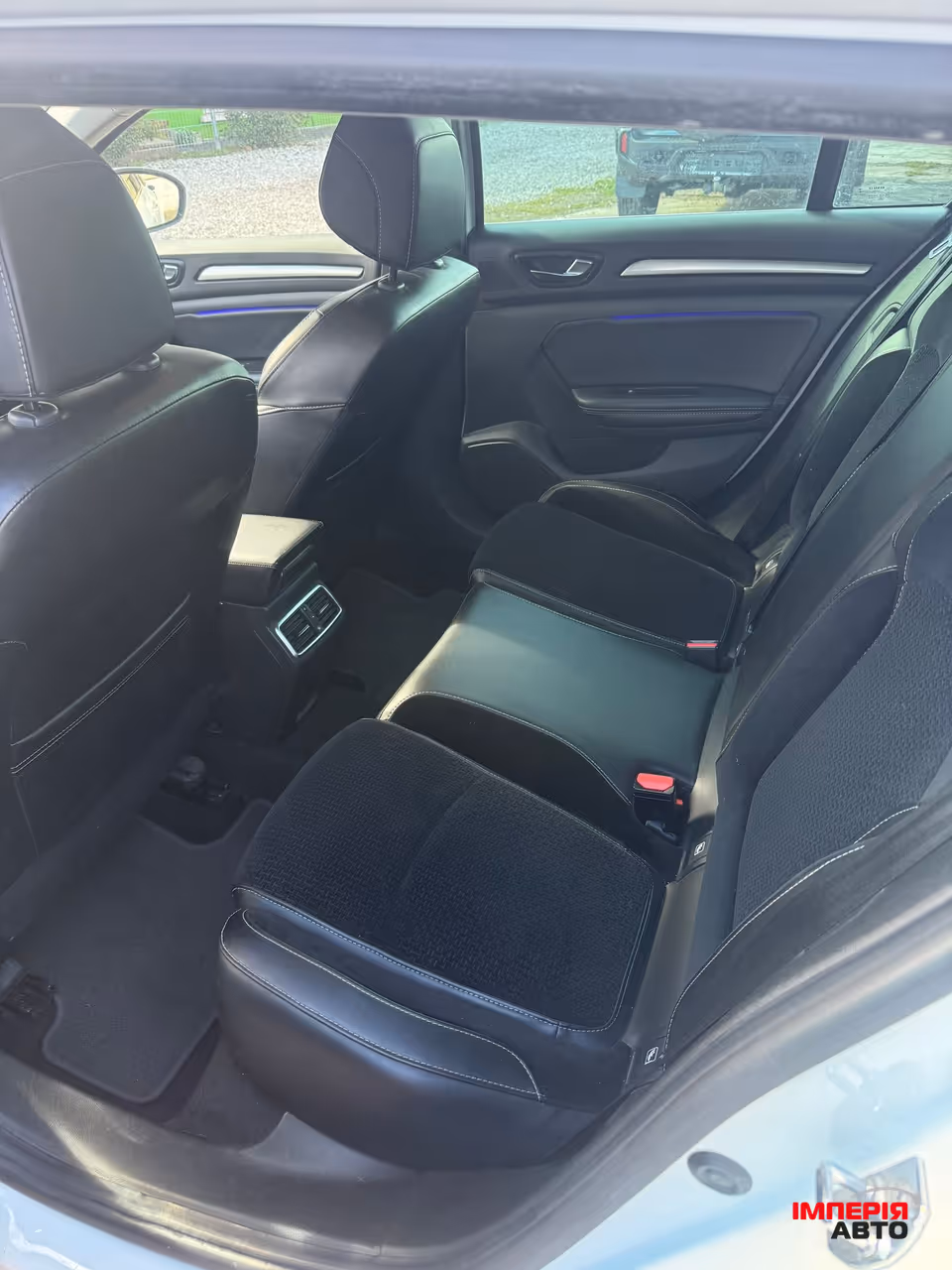 Renault Megane - фото 7