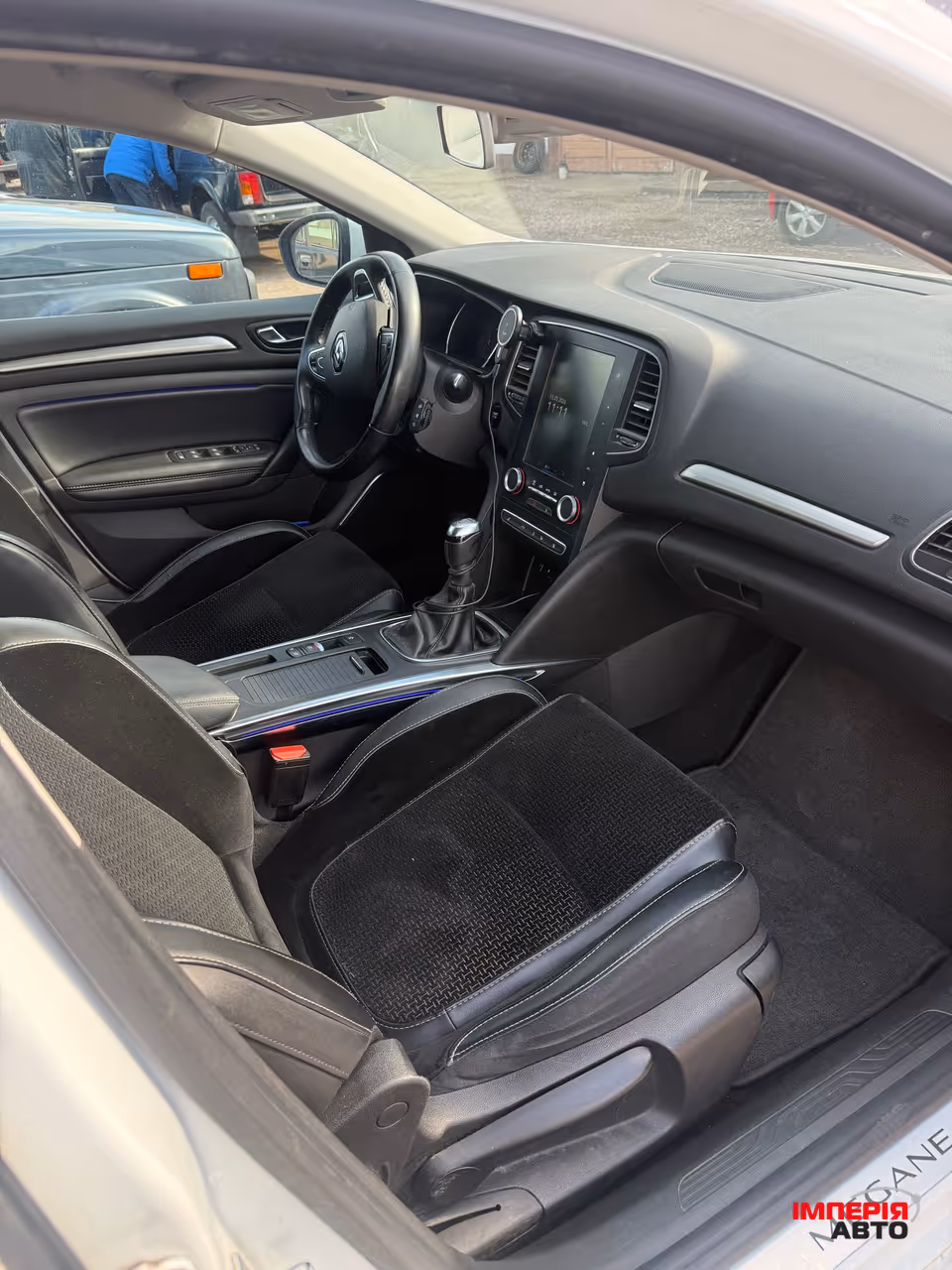Renault Megane - фото 8