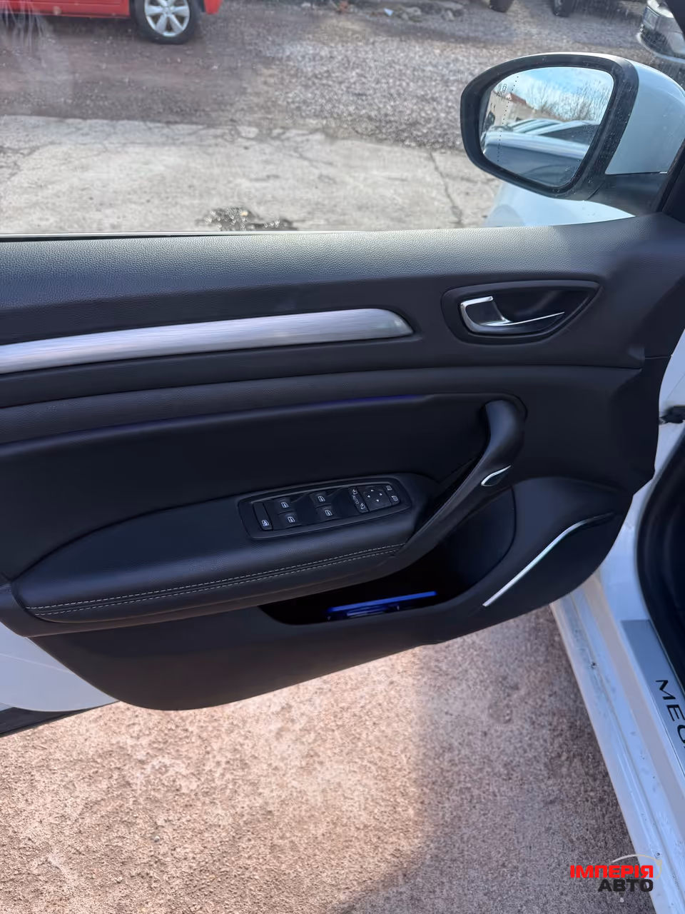 Renault Megane - фото 5