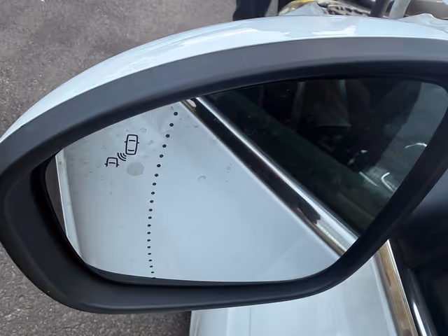 Renault Megane - фото 4