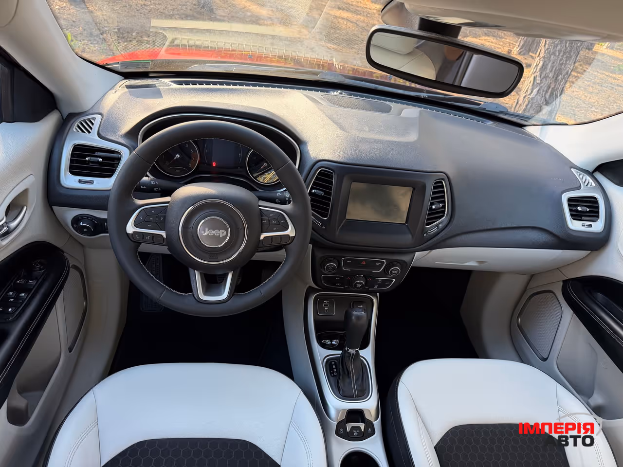 Jeep Compass - фото 11