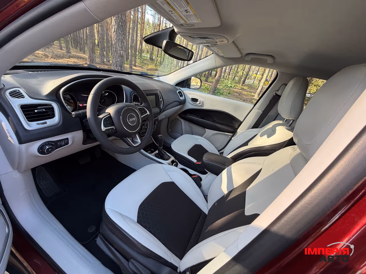 Jeep Compass - фото 9