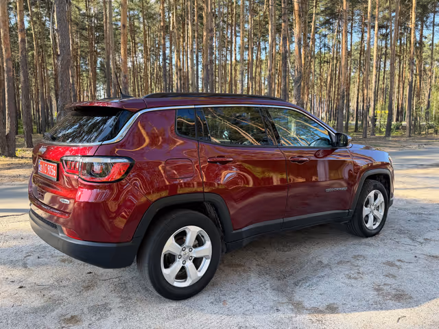Jeep Compass - фото 3