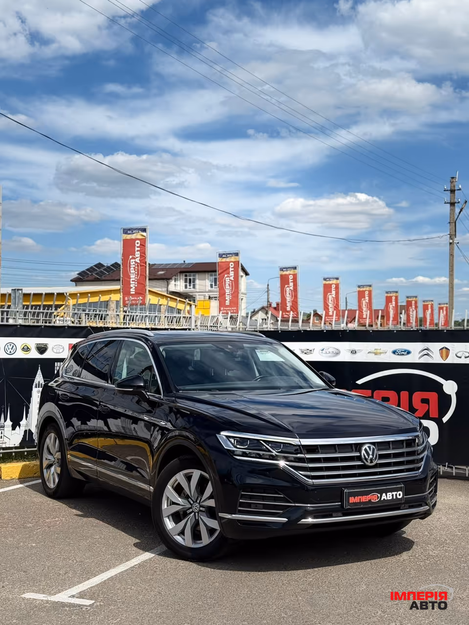 Volkswagen Touareg - фото 5