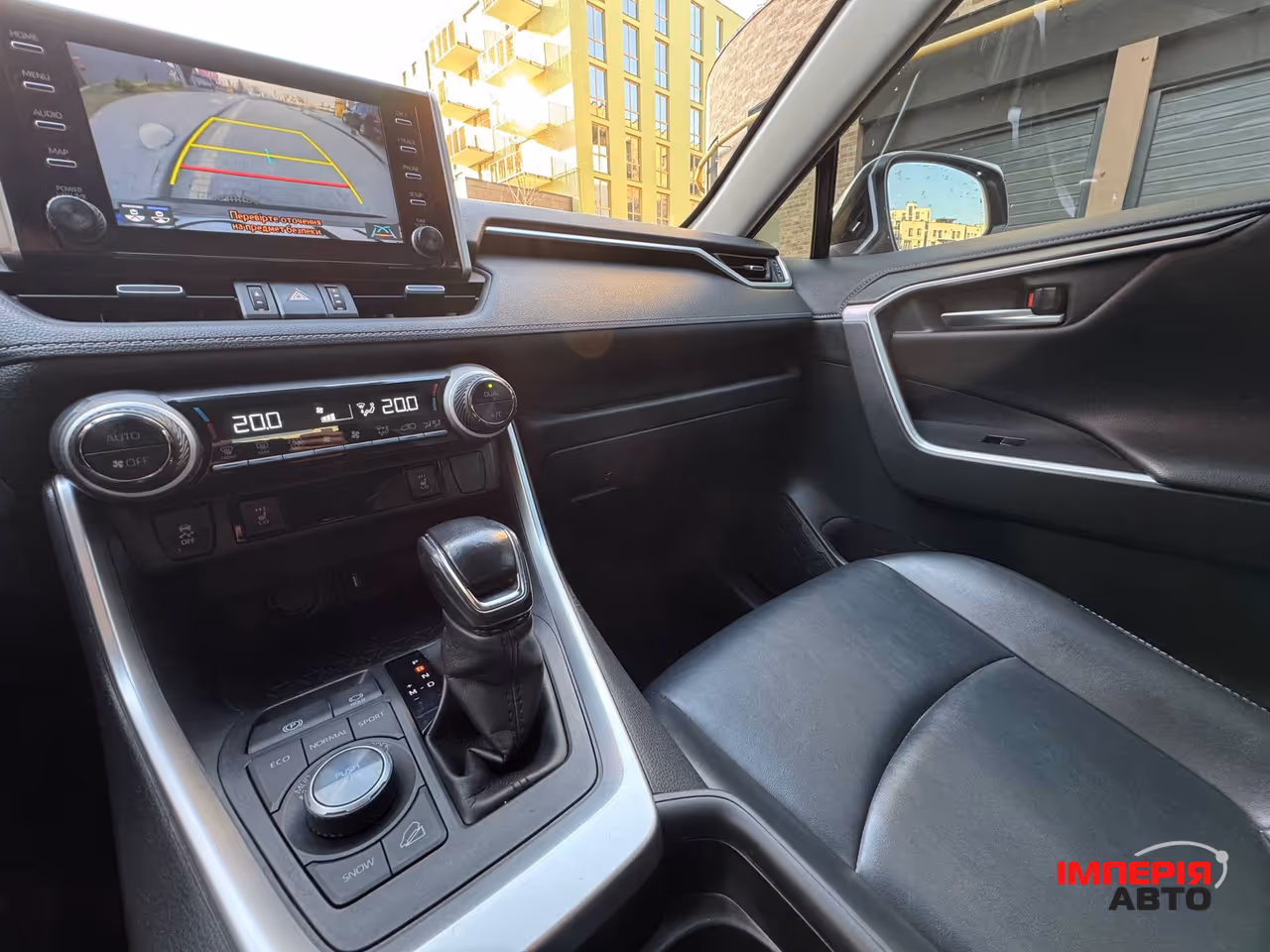 Toyota RAV4 - фото 26