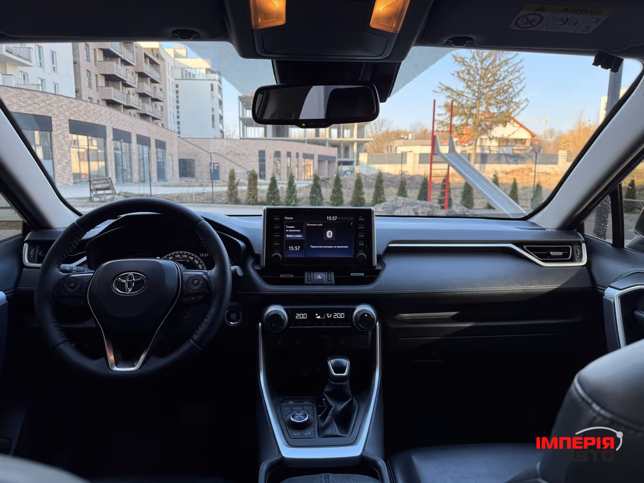 Toyota RAV4 - фото 16