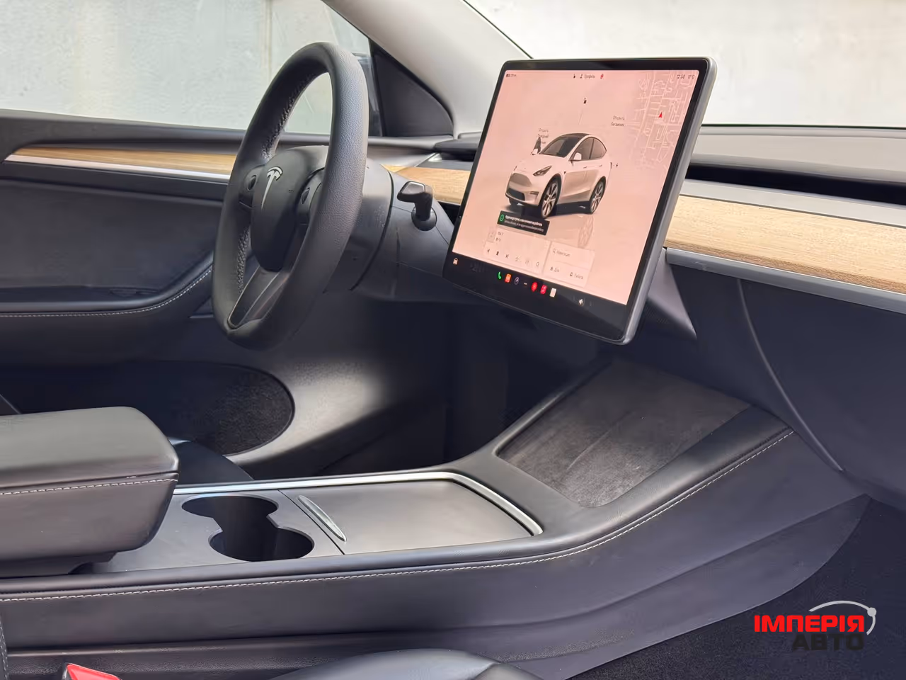 Tesla Model Y - фото 13