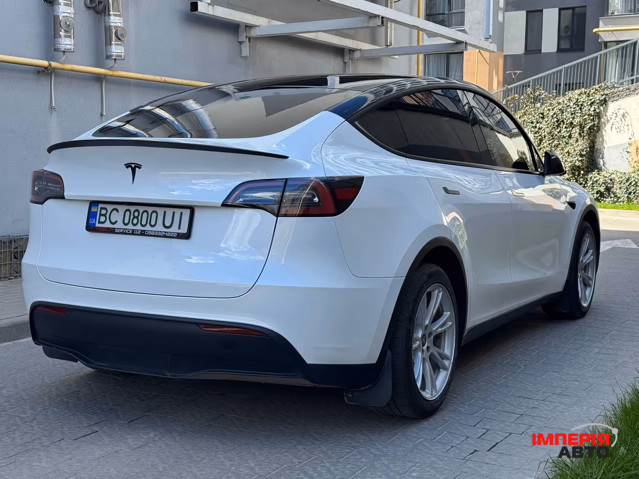 Tesla Model Y - фото 6