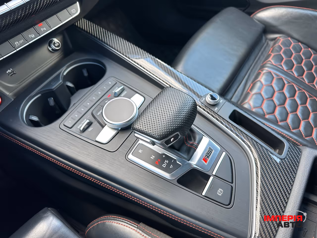Audi RS 5 - фото 17