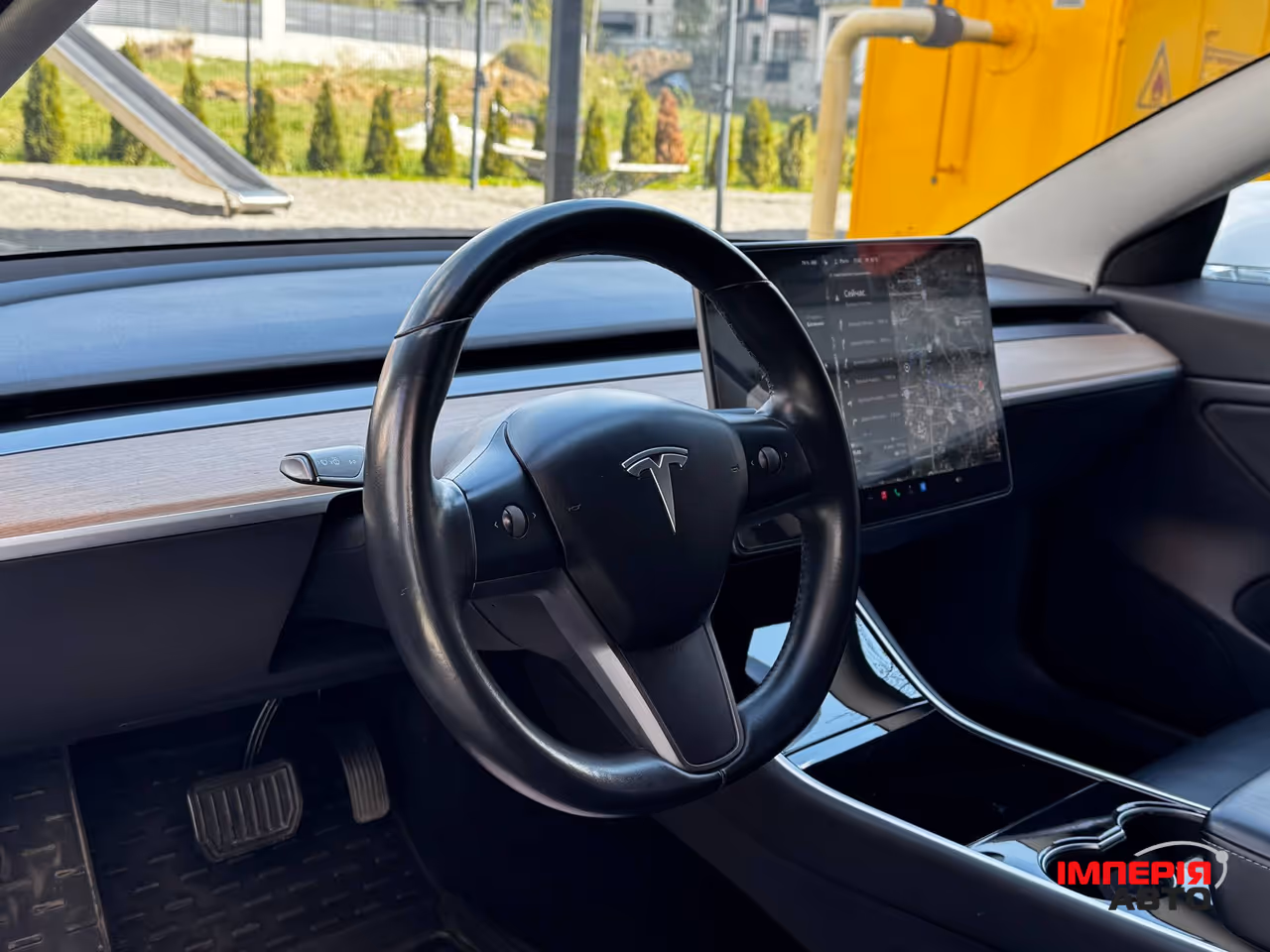 Tesla Model 3 - фото 9