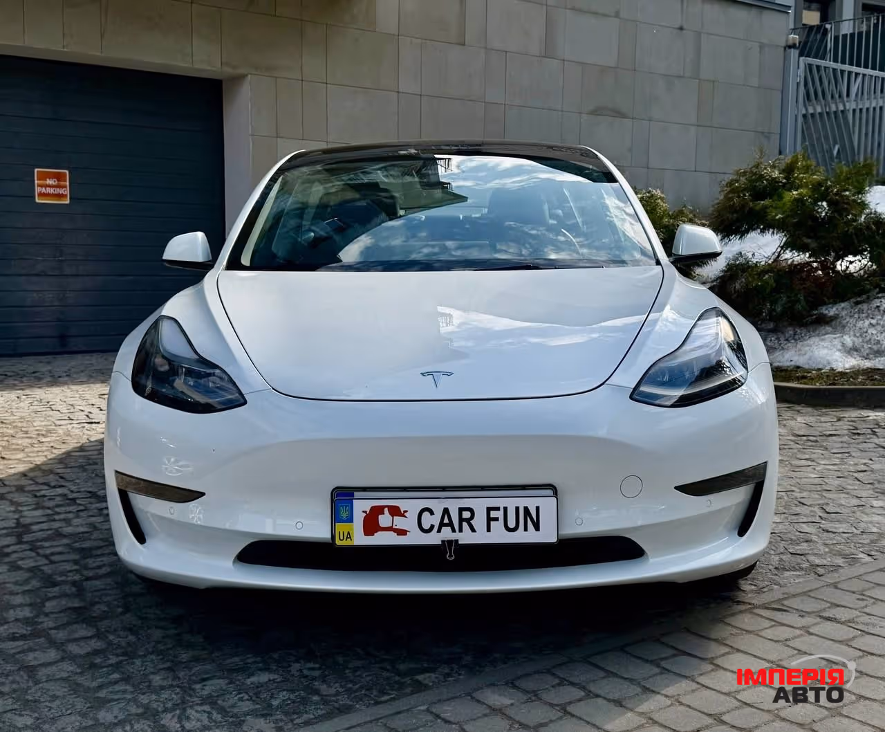 Tesla Model 3 - фото 2