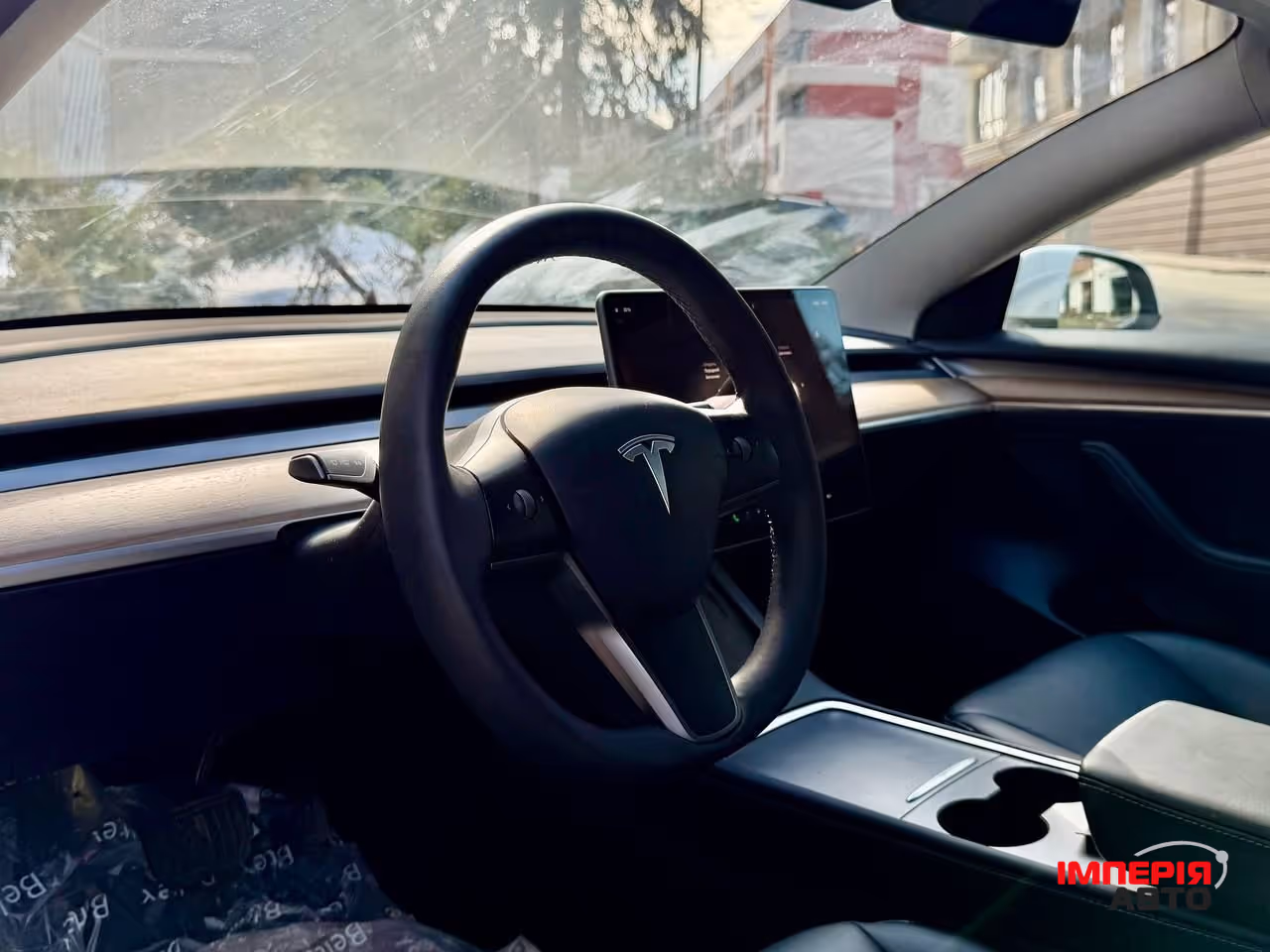 Tesla Model 3 - фото 16