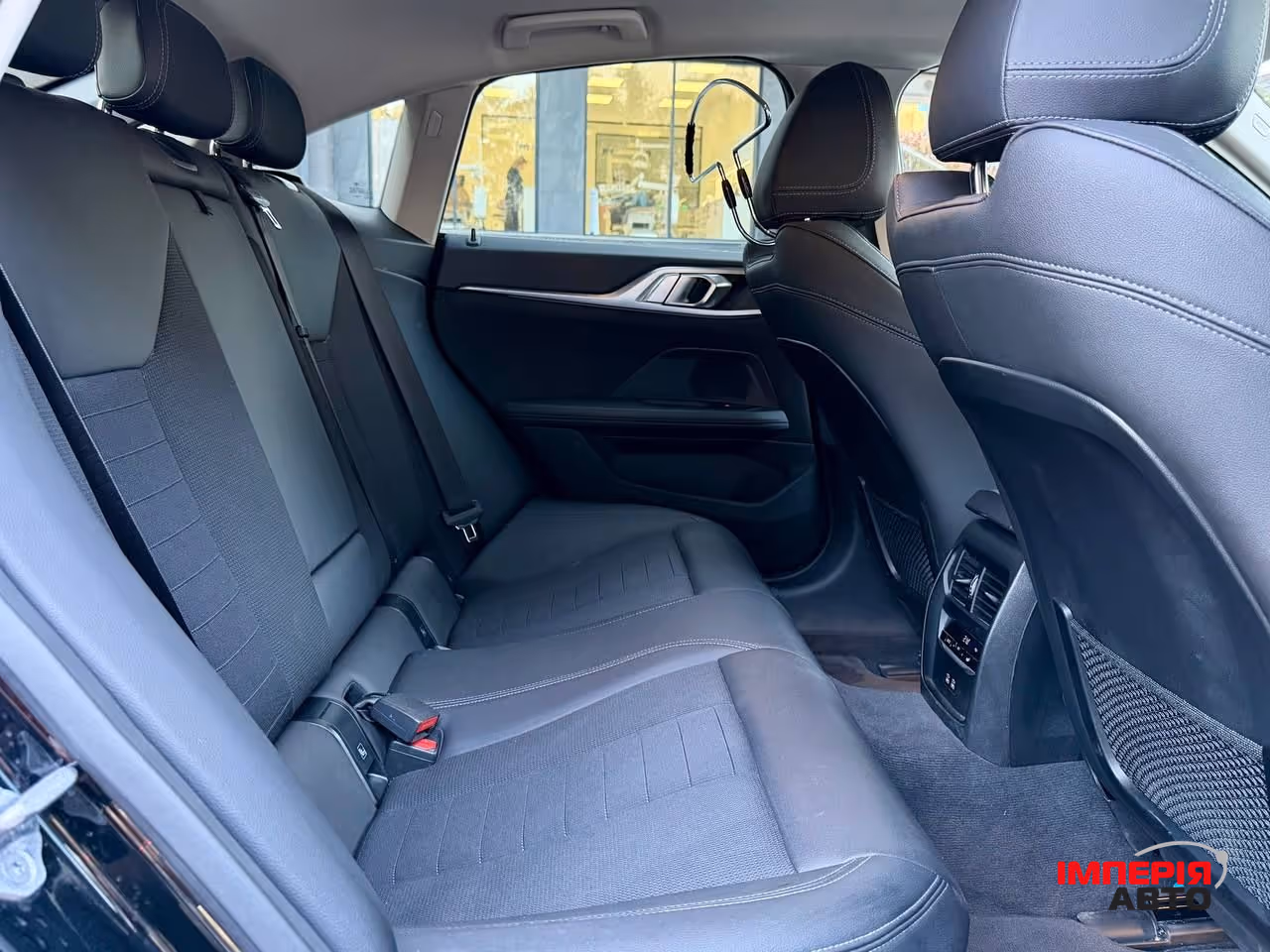 BMW i4 - фото 17