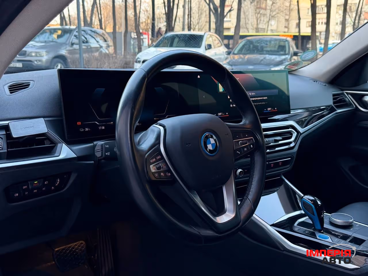 BMW i4 - фото 9