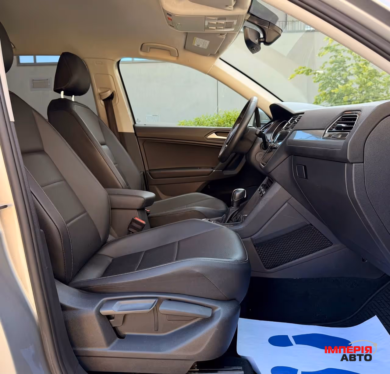 Volkswagen Tiguan - фото 17