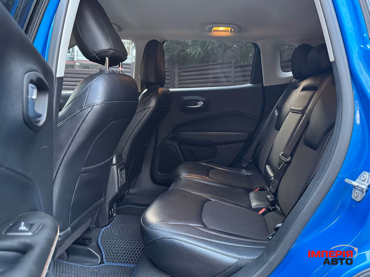 Jeep Compass - фото 14