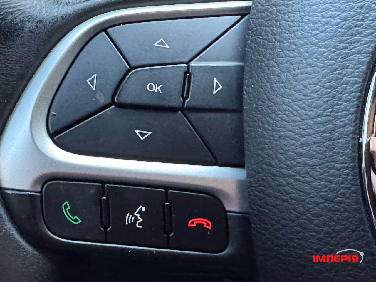 Jeep Compass - фото 27