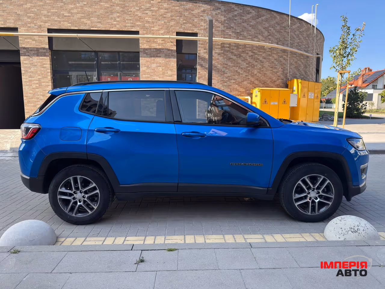 Jeep Compass - фото 8