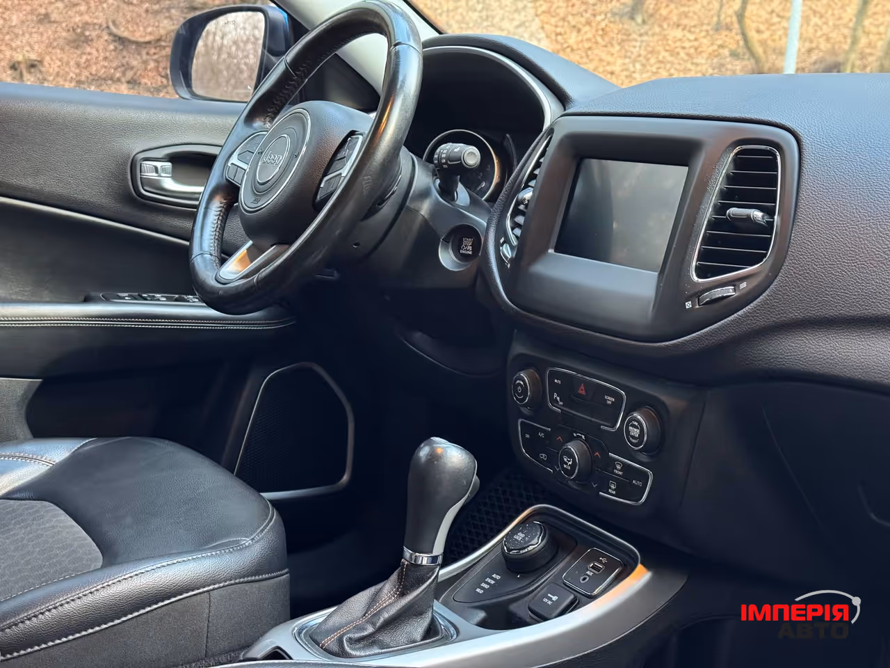Jeep Compass - фото 17