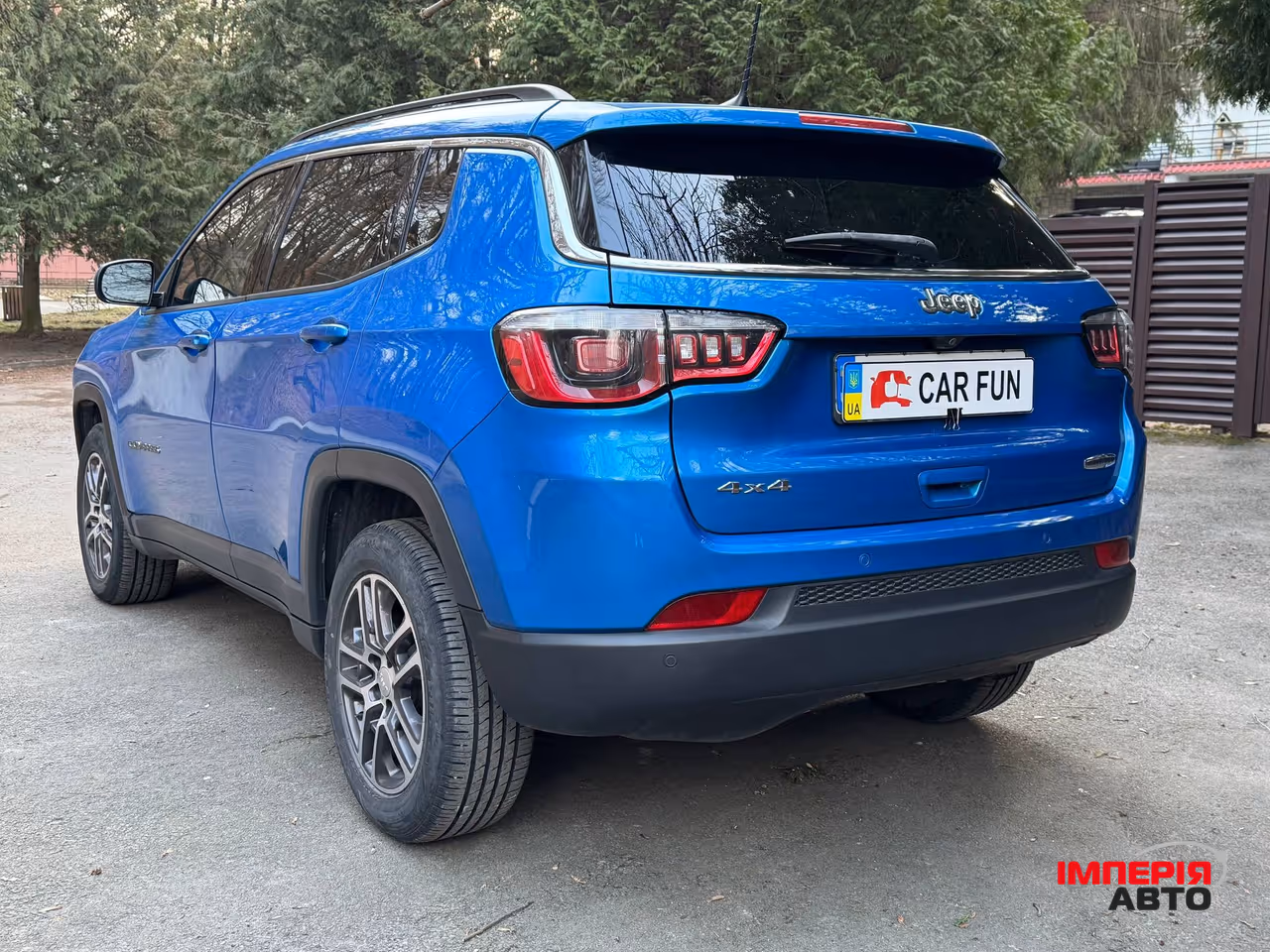 Jeep Compass - фото 7