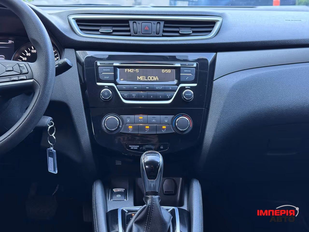 Nissan Qashqai - фото 23
