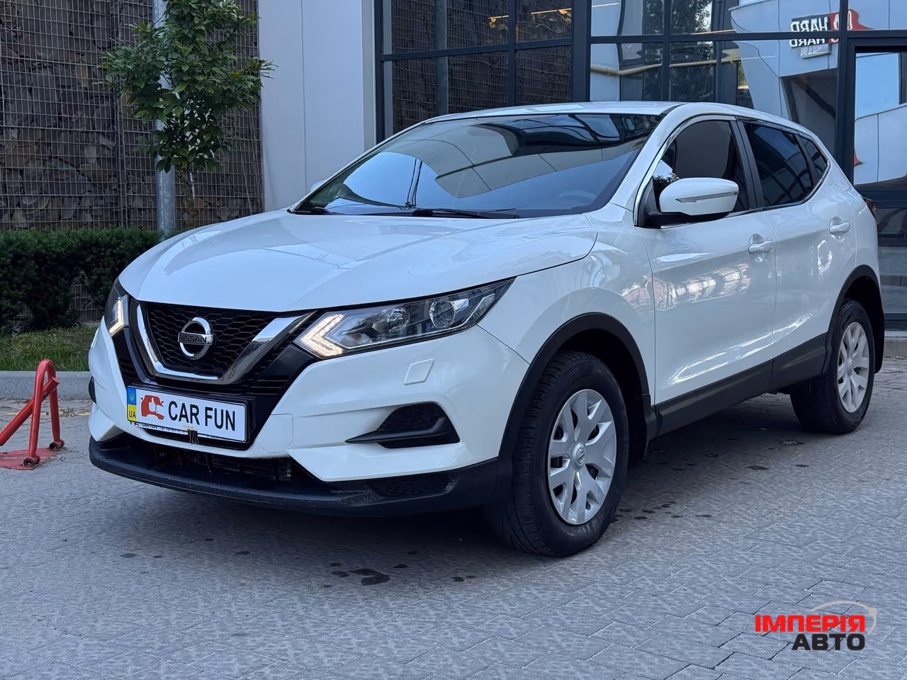 Nissan Qashqai - фото 1