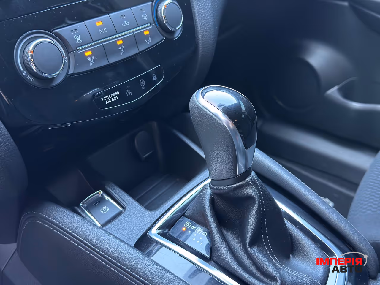 Nissan Qashqai - фото 14