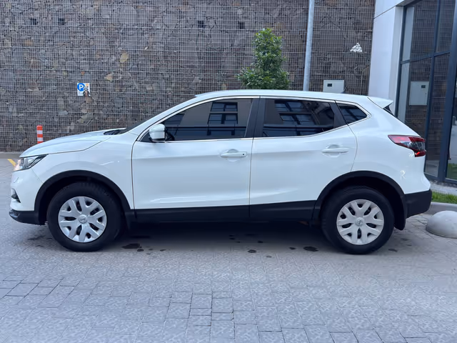 Nissan Qashqai - фото 5