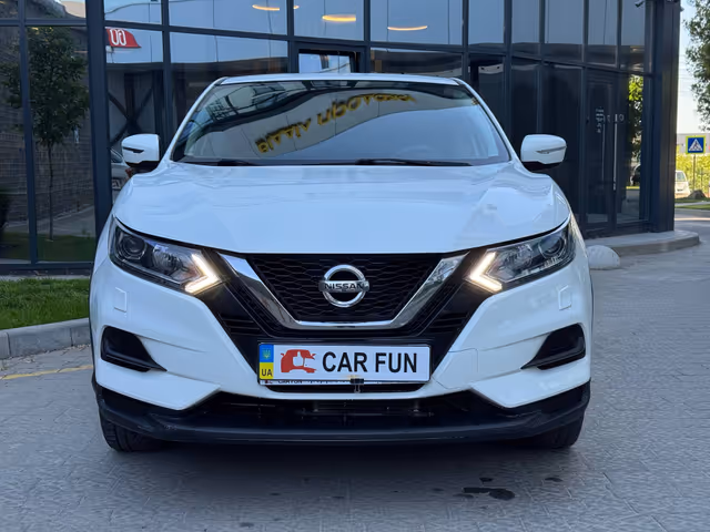 Nissan Qashqai - фото 2