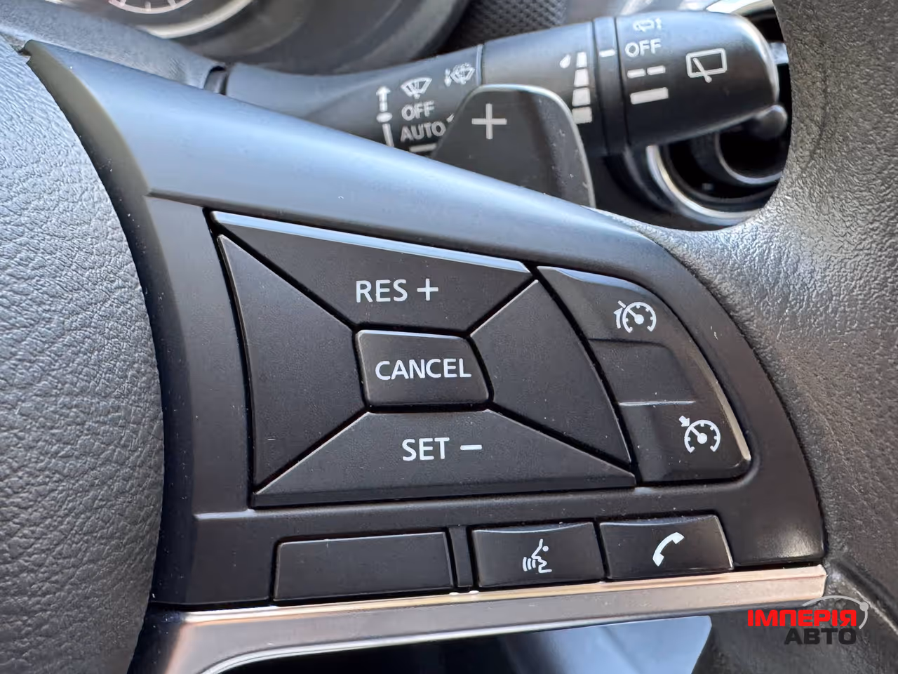 Nissan Juke - фото 25