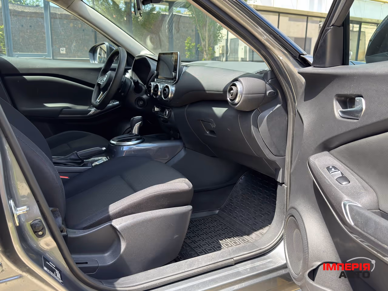 Nissan Juke - фото 16