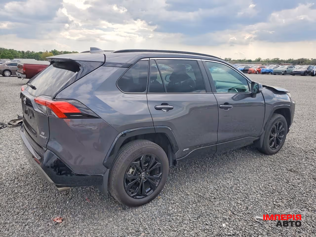 Toyota RAV4 - фото 10