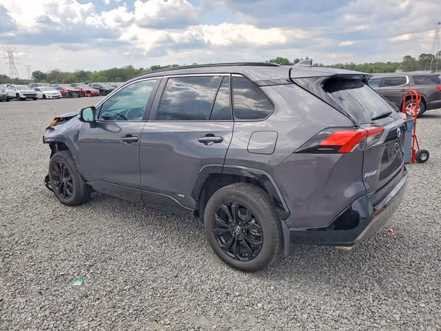 Toyota RAV4 - фото 2