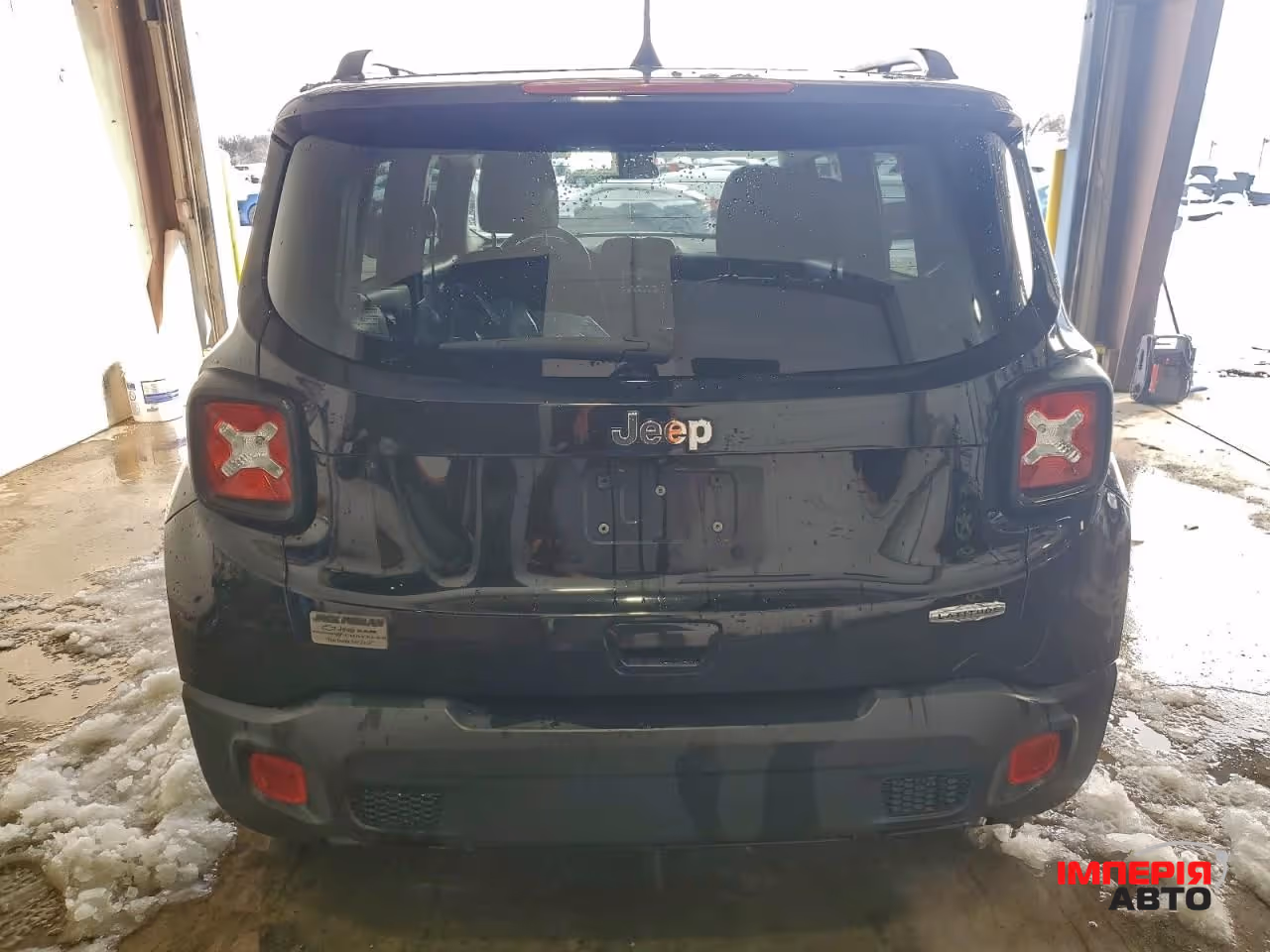 Jeep Renegade - фото 3