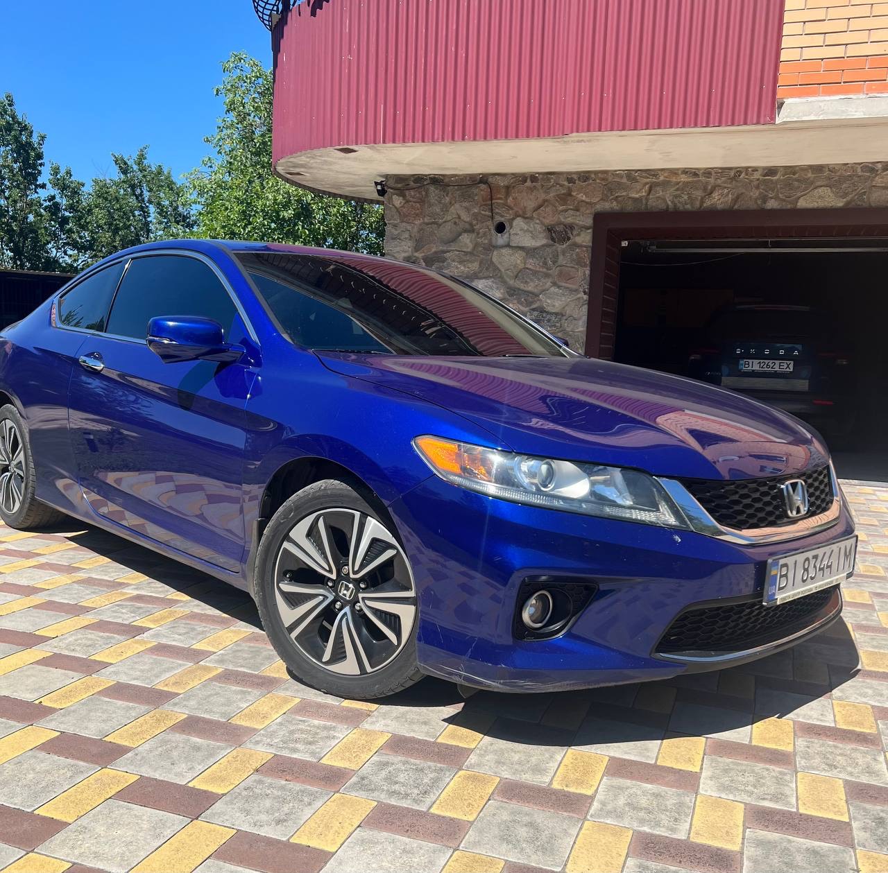 Honda Accord - фото 1