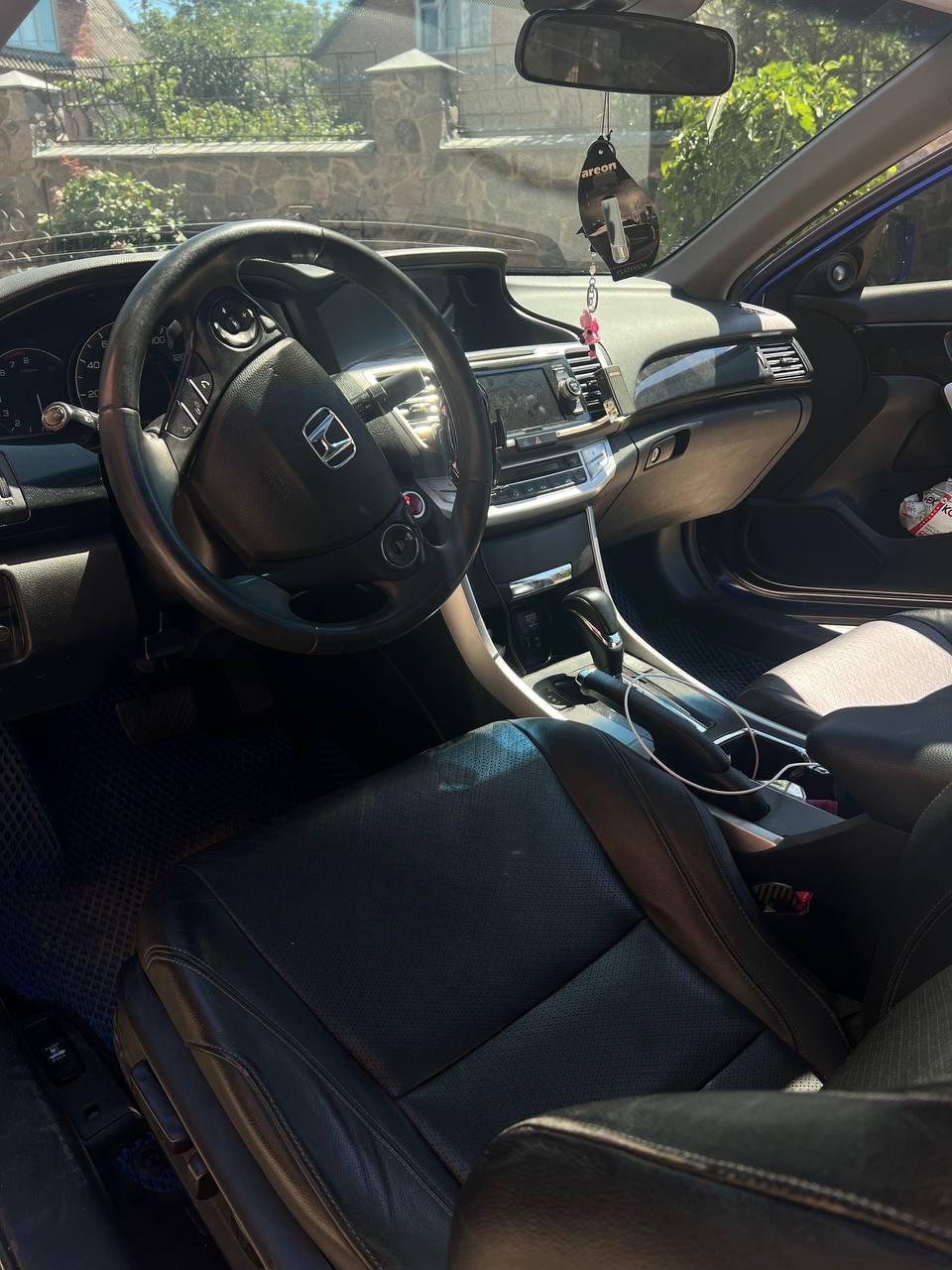 Honda Accord - фото 8