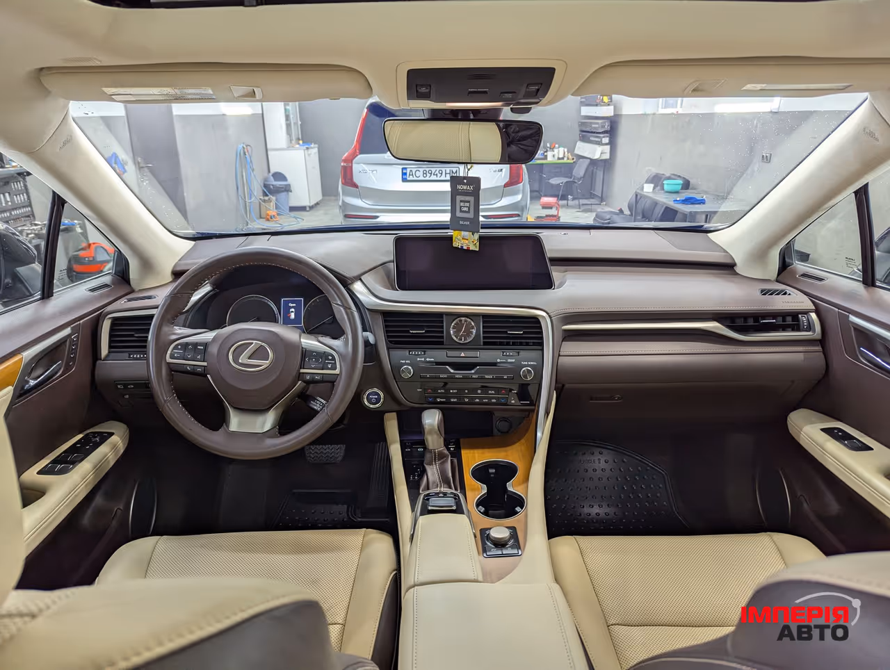 Lexus RX - фото 13