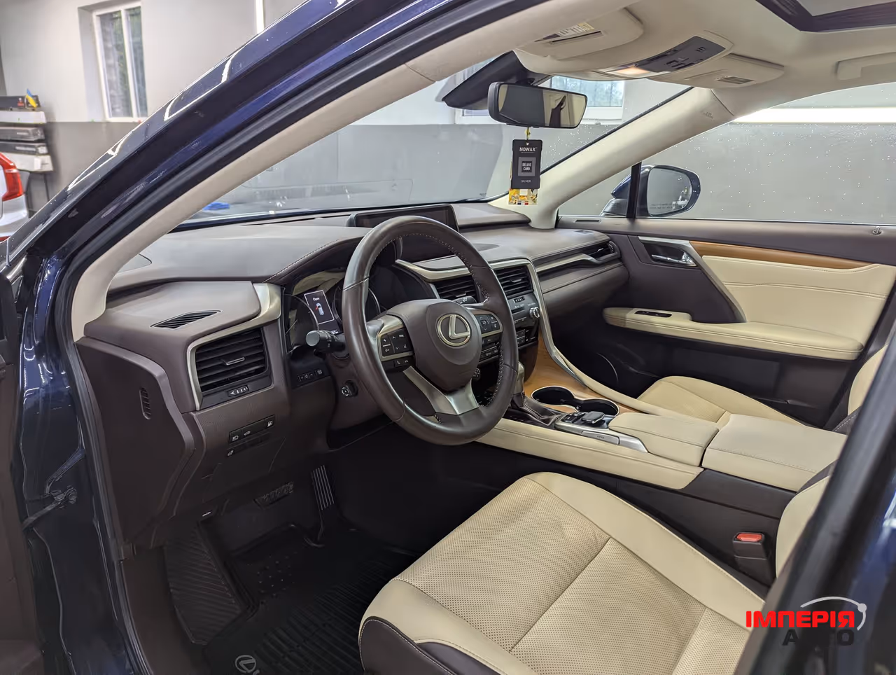 Lexus RX - фото 15