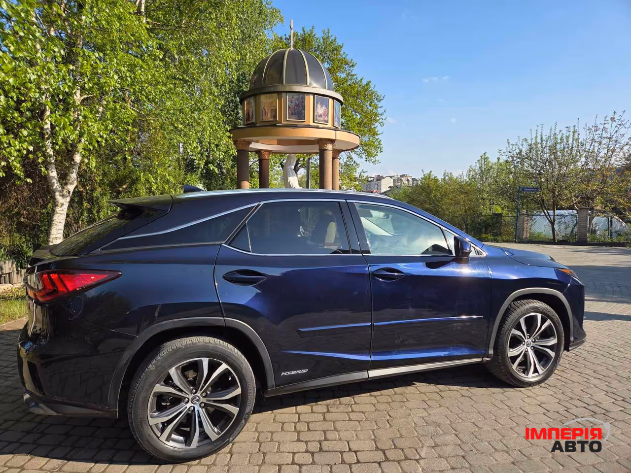 Lexus RX - фото 7