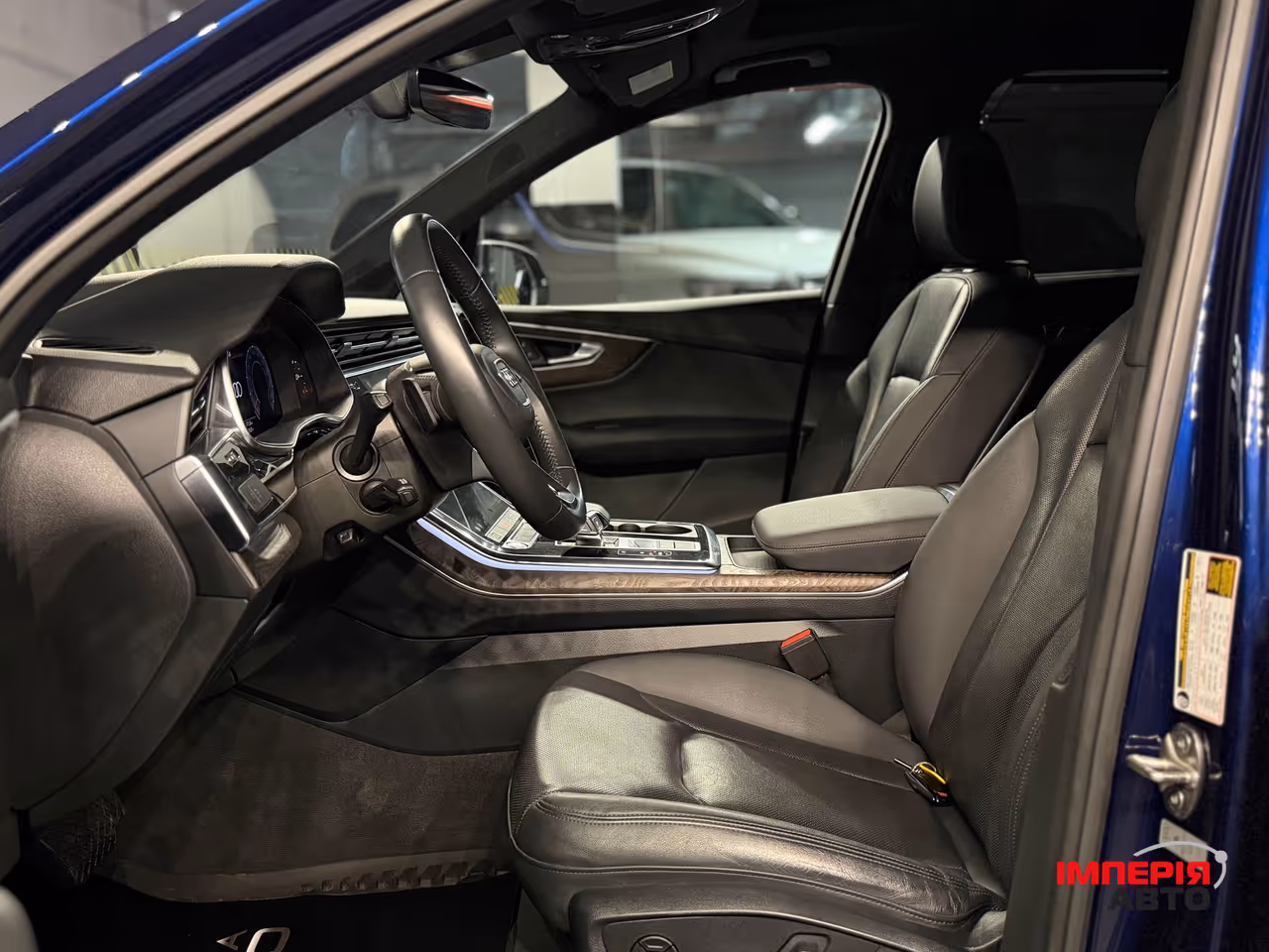 Audi Q7 - фото 33