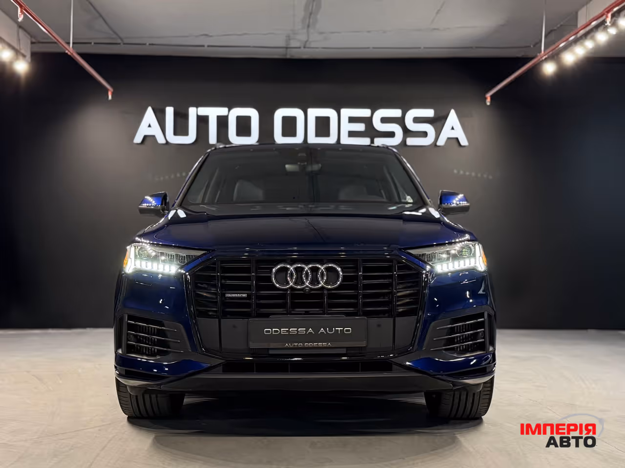 Audi Q7 - фото 2